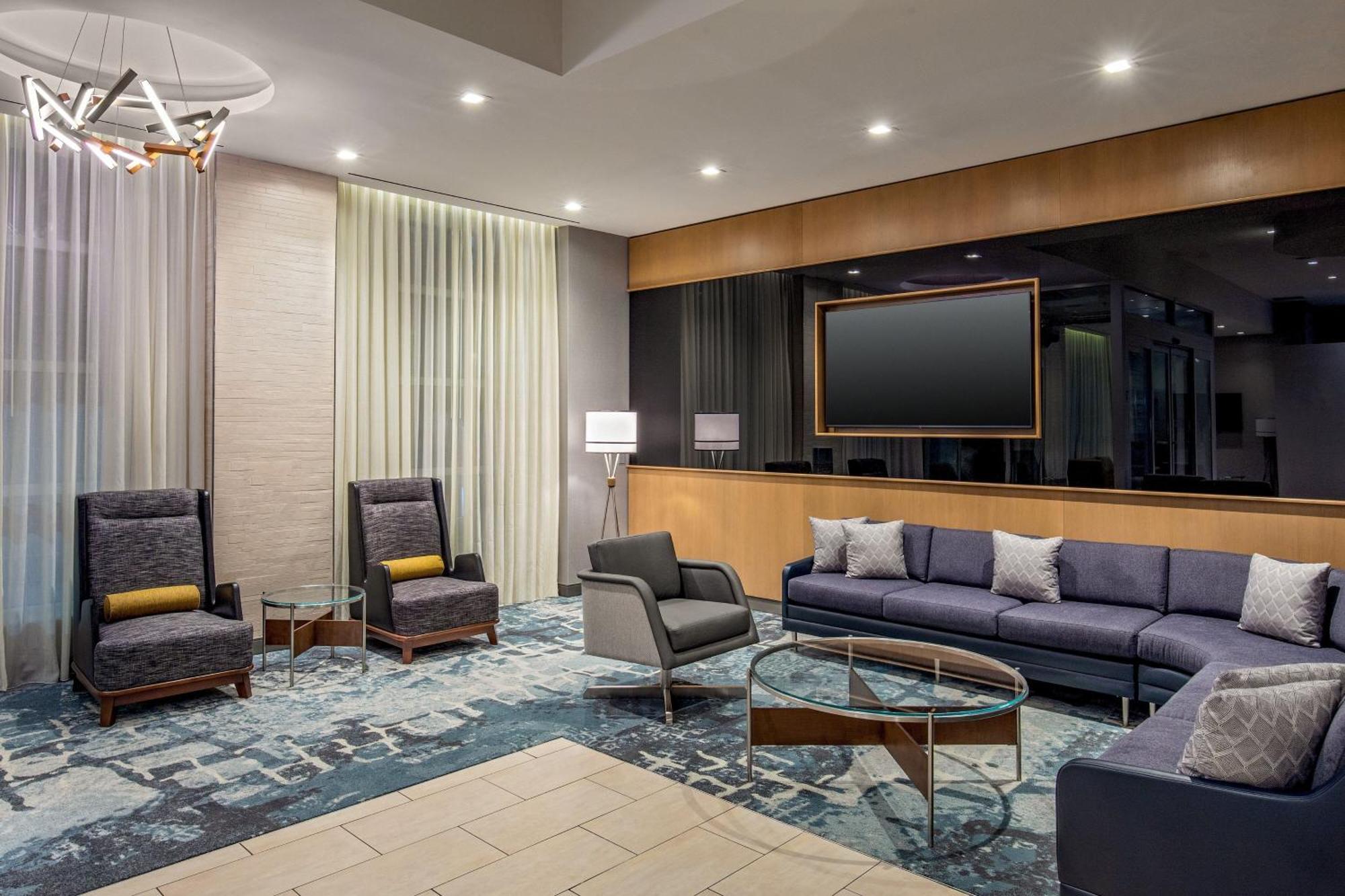 Courtyard By Marriott Times Square West New York