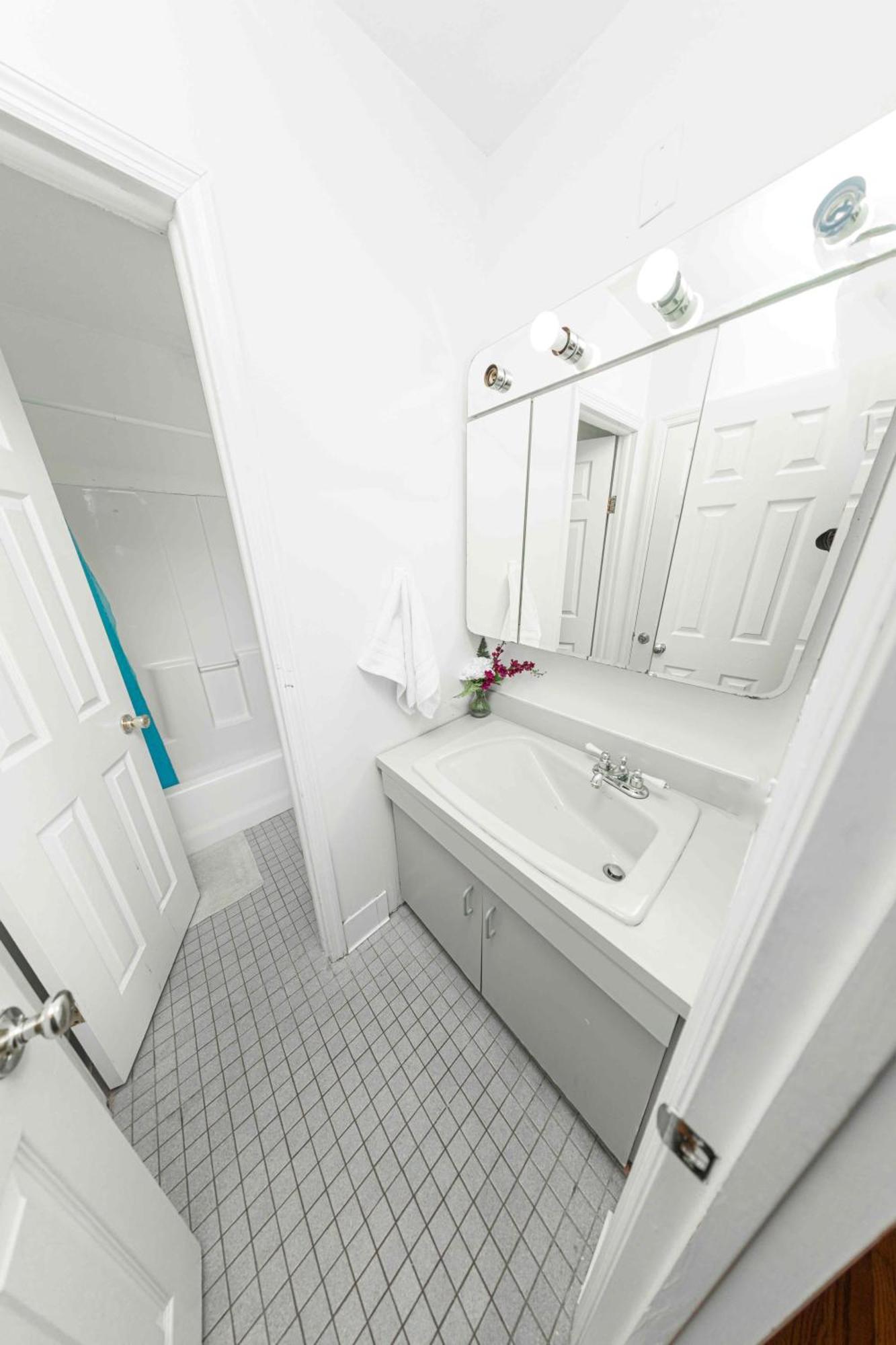 Ground Floor Williamsburg Private Bedroom Near Subway New York
