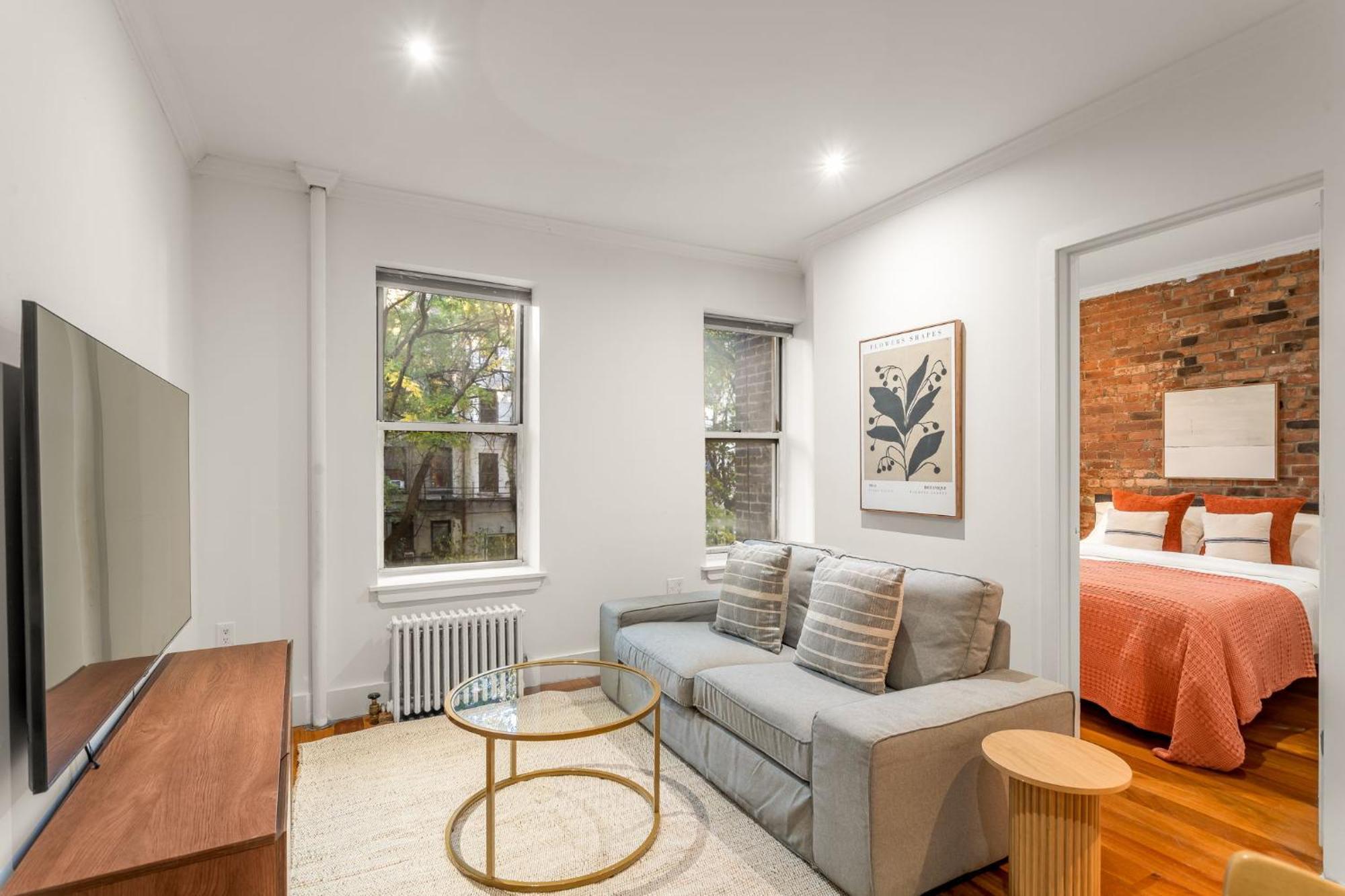Apartment East Village Escape With 3bd 2ba Near Tompkins Square Park New York