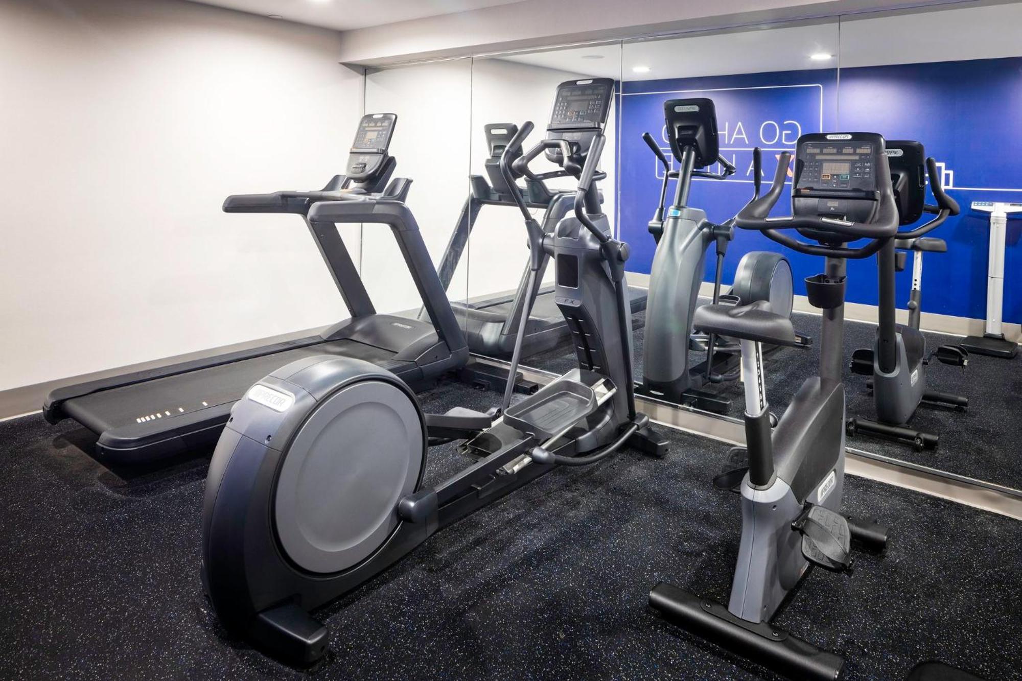 Express Chelsea By Ihg 3*