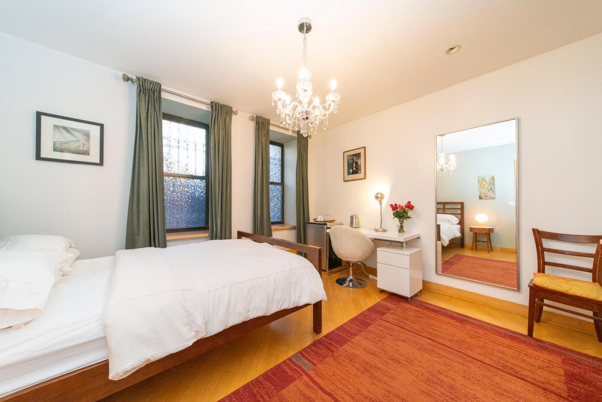 2 Bedrooms With A Private Bathroom In Lovely Homestay New York