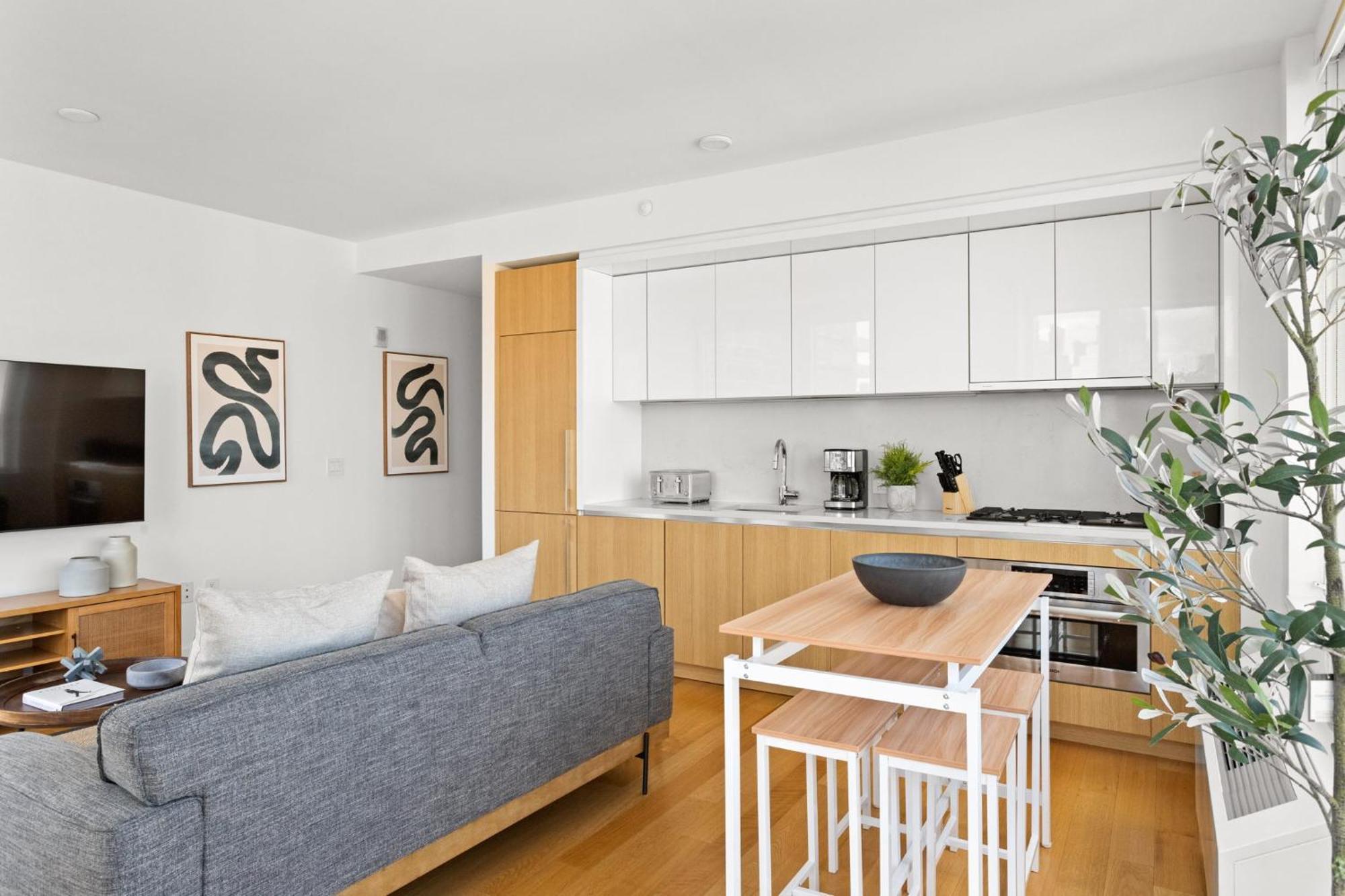 Quiet And Lux Apt 1bed 1 Bath *