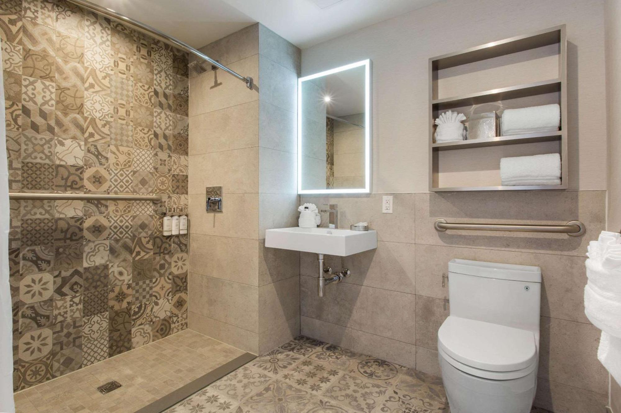 Insignia Brooklyn, Ascend Collection Hotel 3*