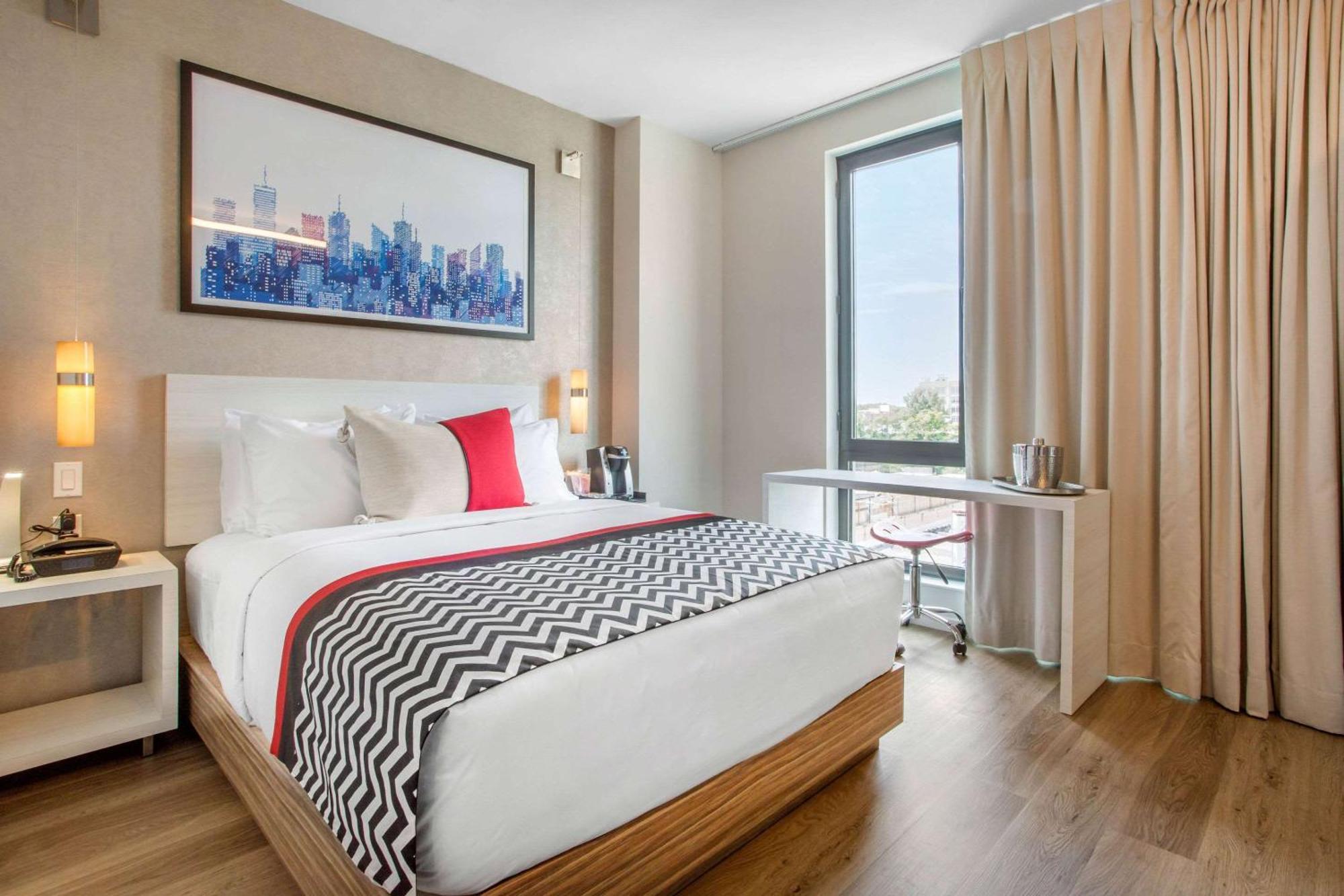 Insignia Brooklyn, Ascend Collection 3* New York