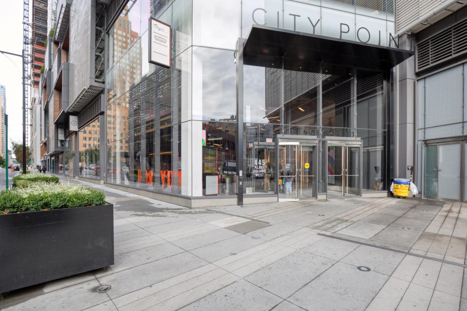 Apartment Downtown Bk 1br W Roof Gym Nr Train Nyc-698 New York