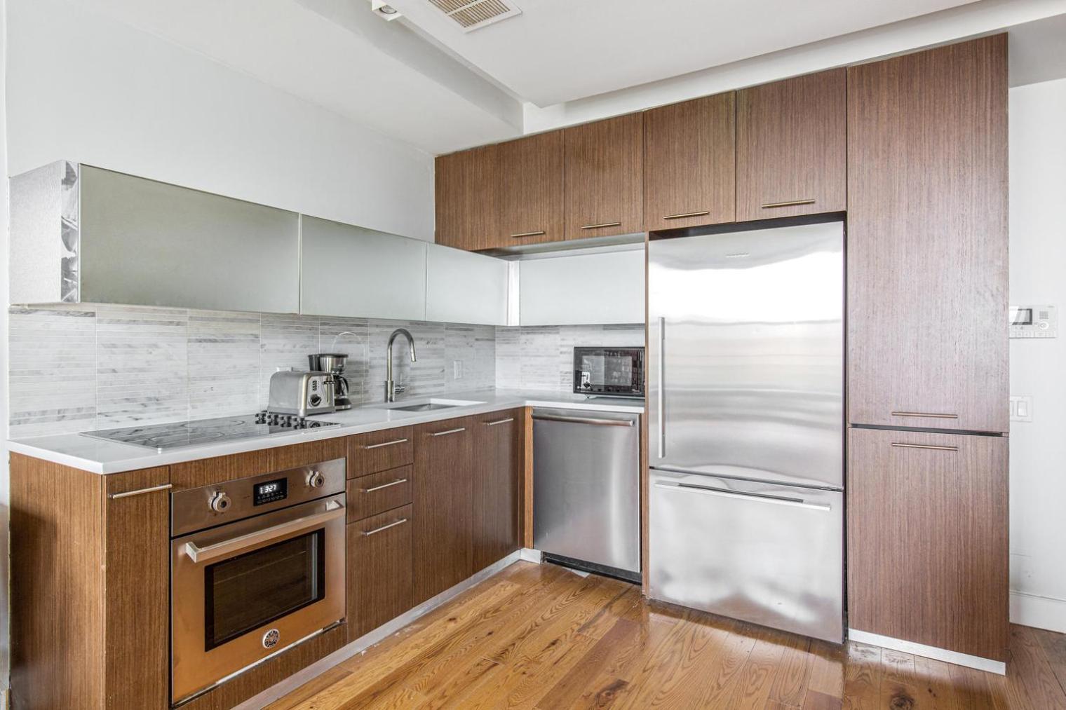 Apartment Downtown Bk 1br W Roof Gym Nr Train Nyc-698 *