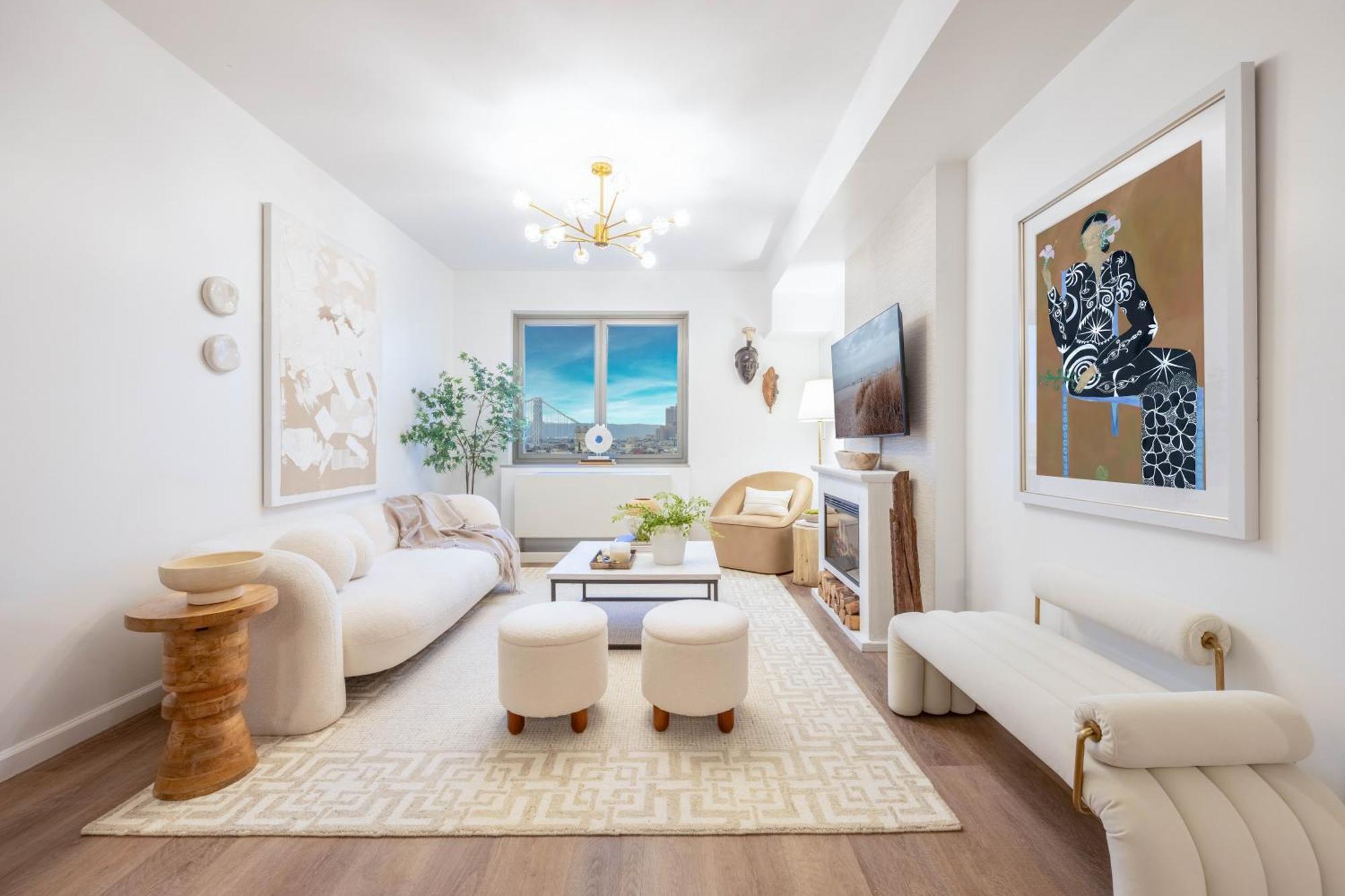 Designer For 6, Views, Near Times Square! New York