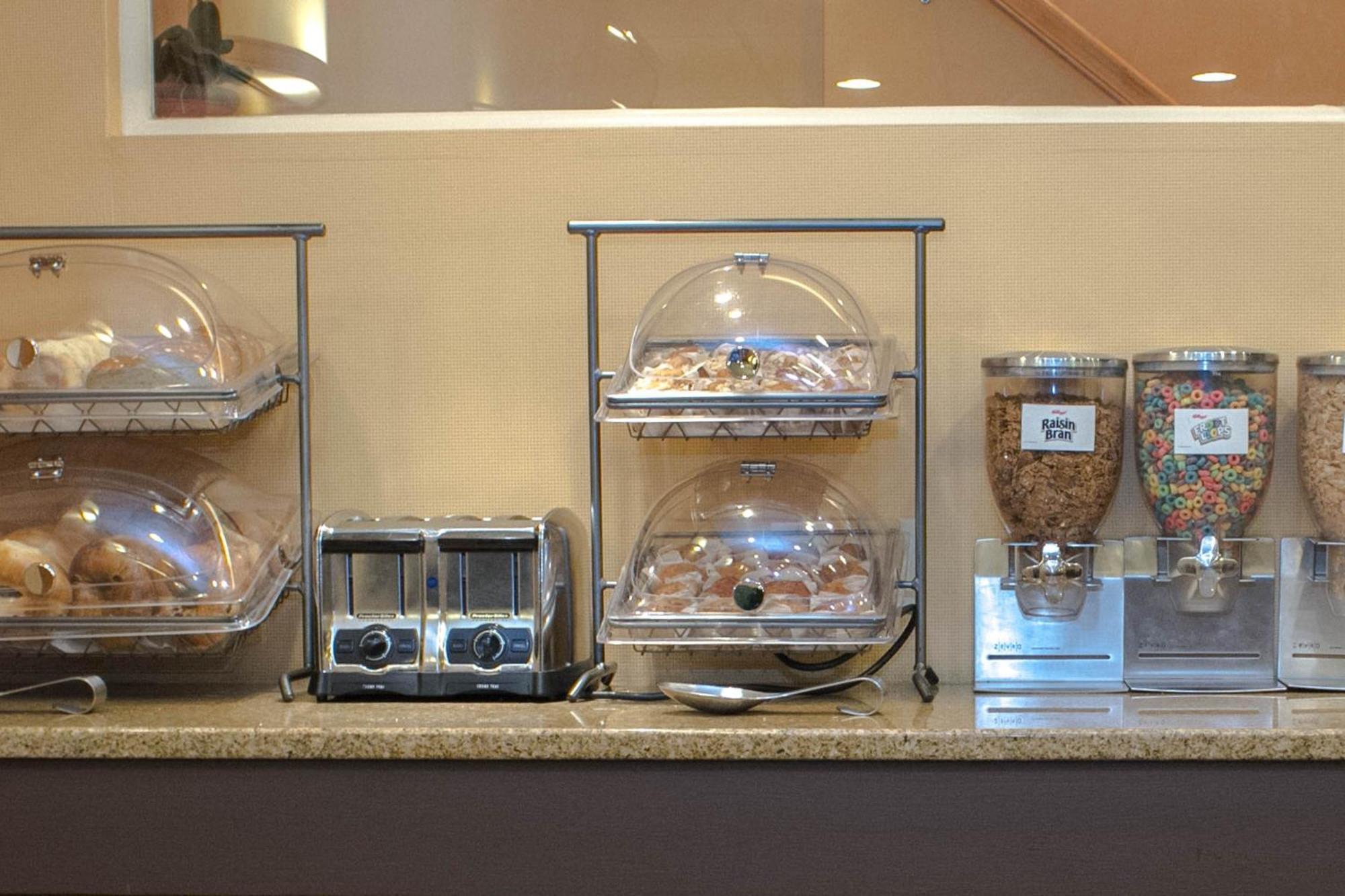 Fairfield By Marriott Laguardia Airport/flushing
