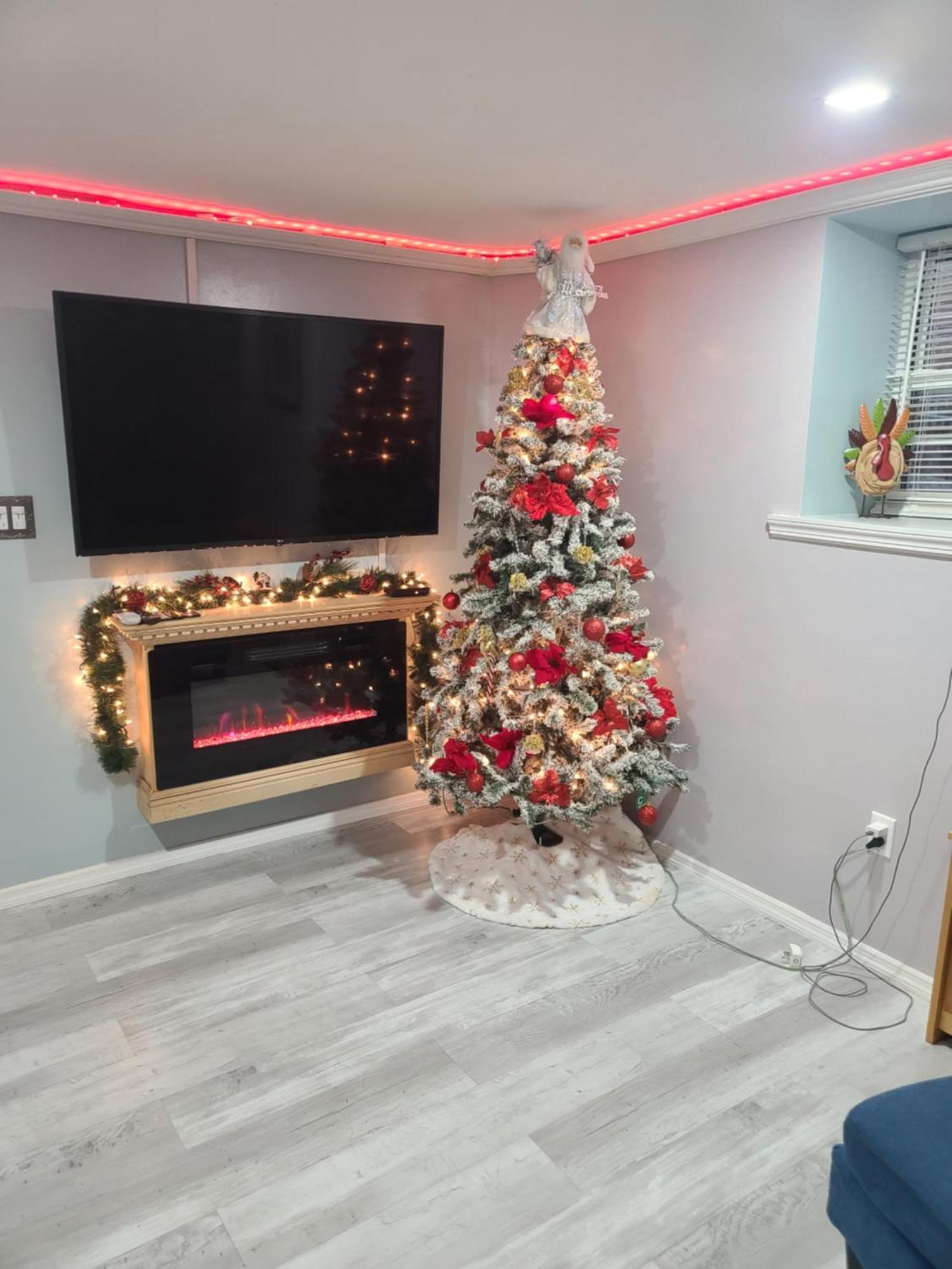Lovely 2 Bedroom With 2 Entrance And Parking Apartment