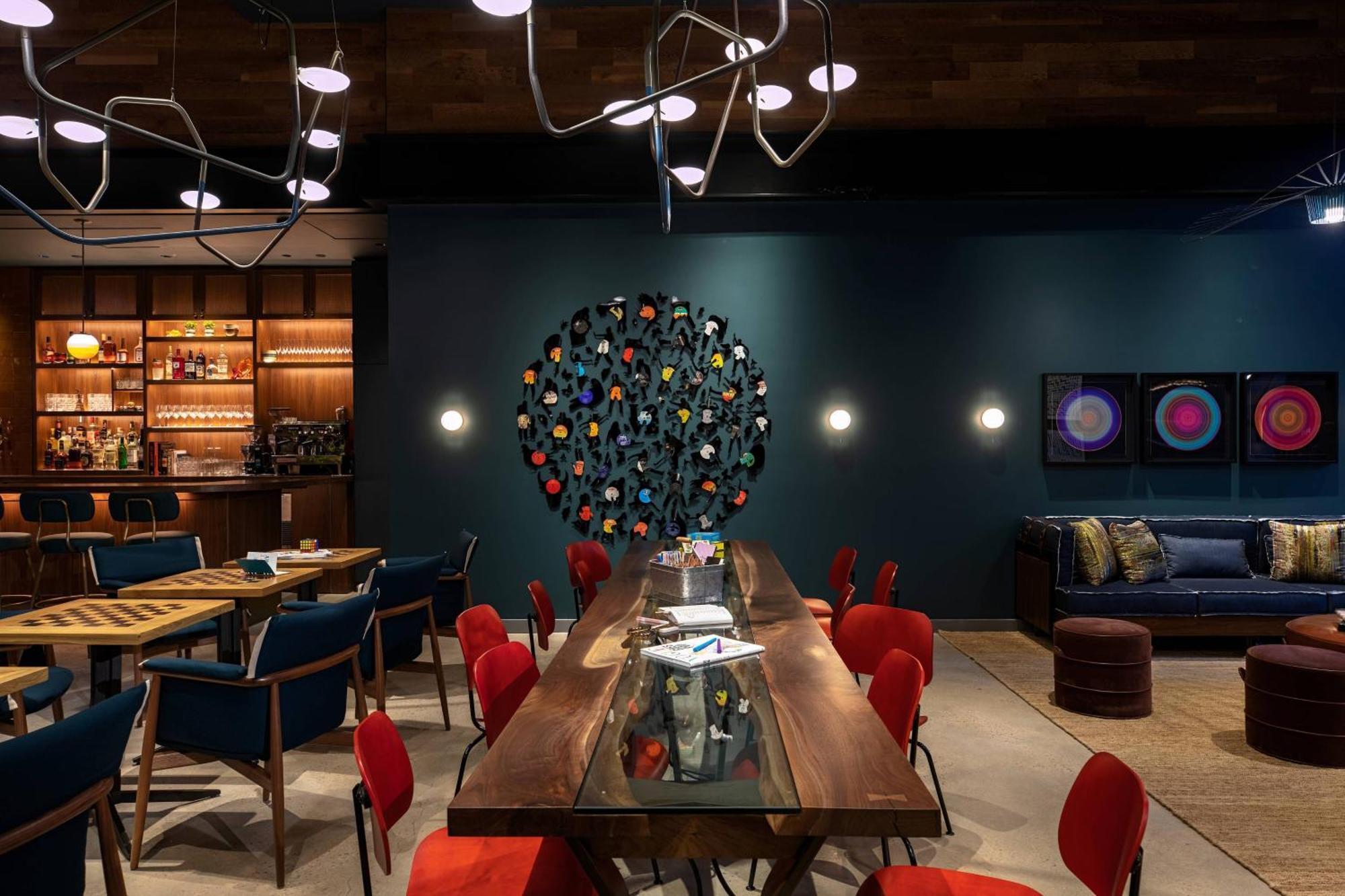 Moxy Nyc Downtown Hotel New York