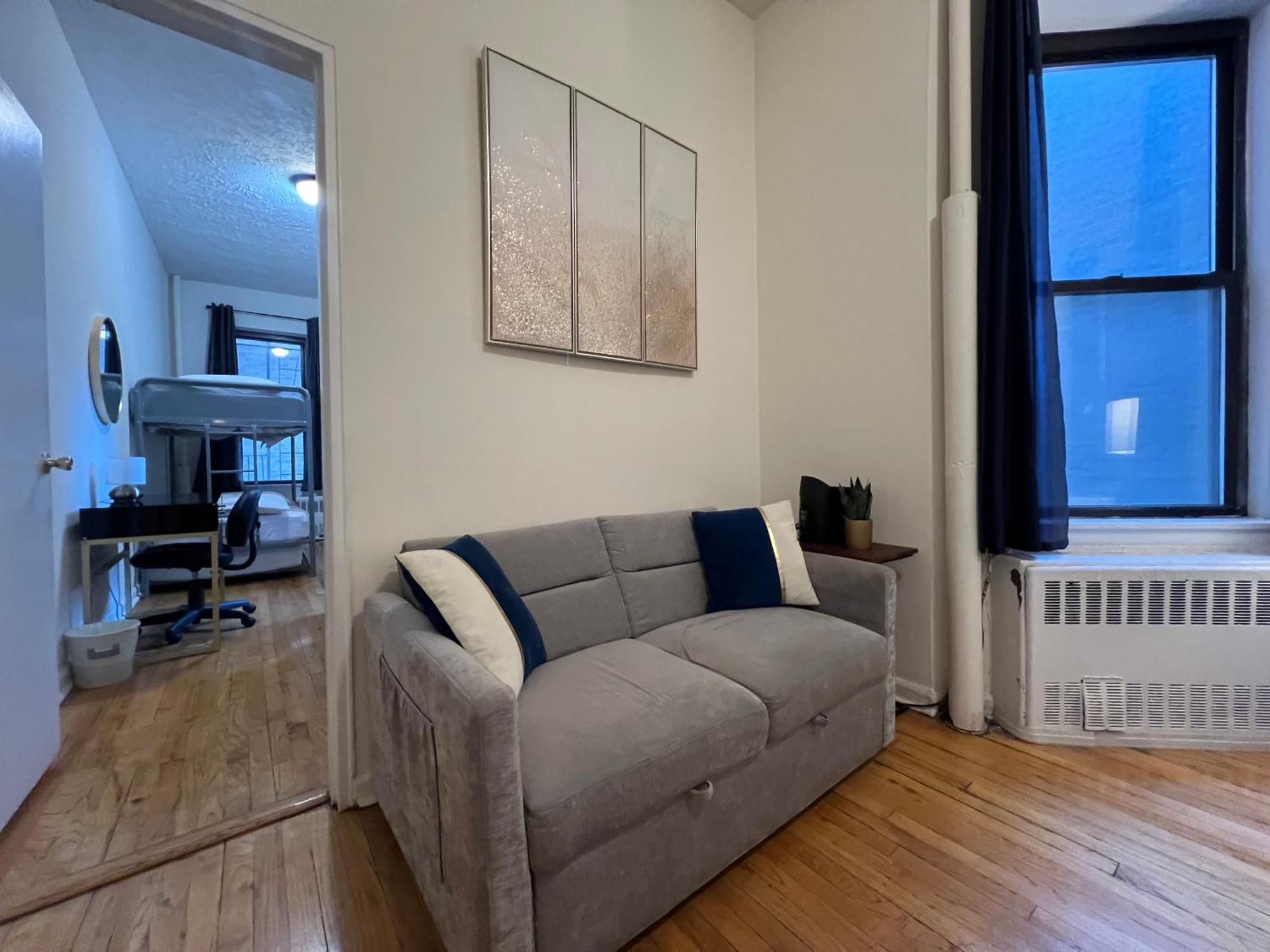 Uws Apartment *