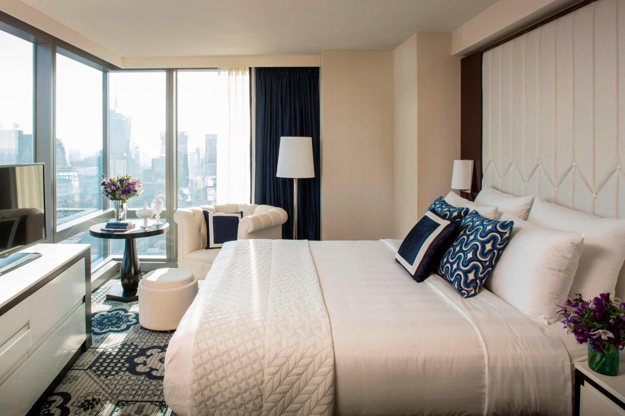 By Marriott Manhattan/central Park Hotel 4*