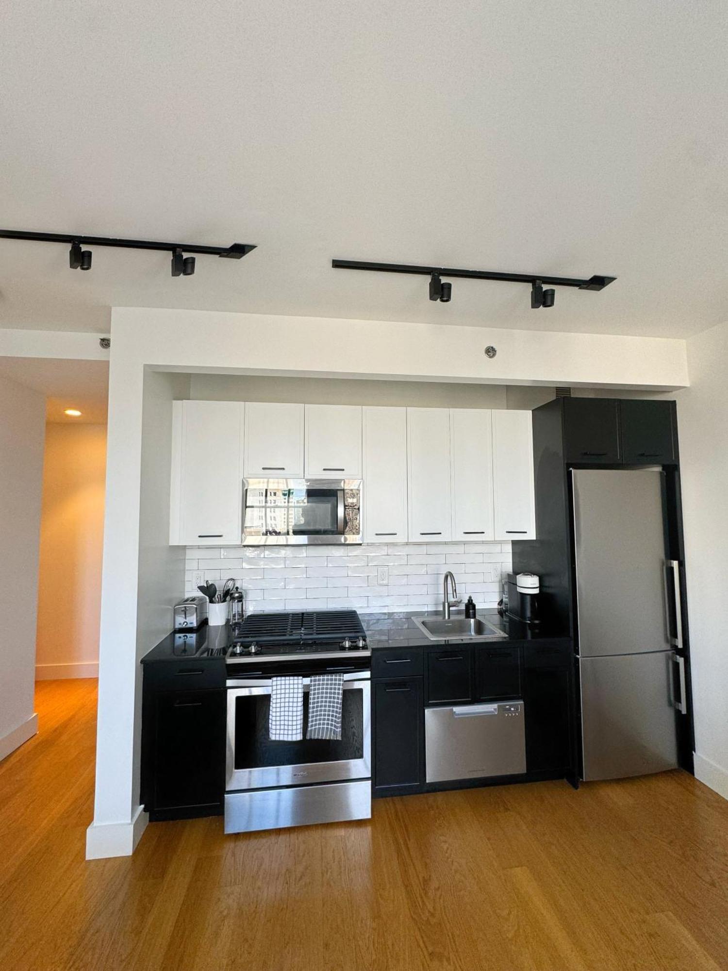 Apartment Luxury Wall St