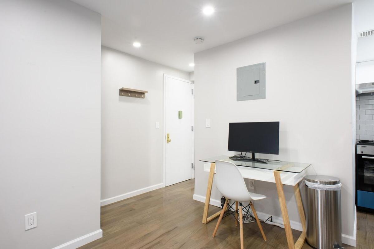 Apartment 350-2a Prime Gramercy Newly Renovated 1br Sleeps 4 New York
