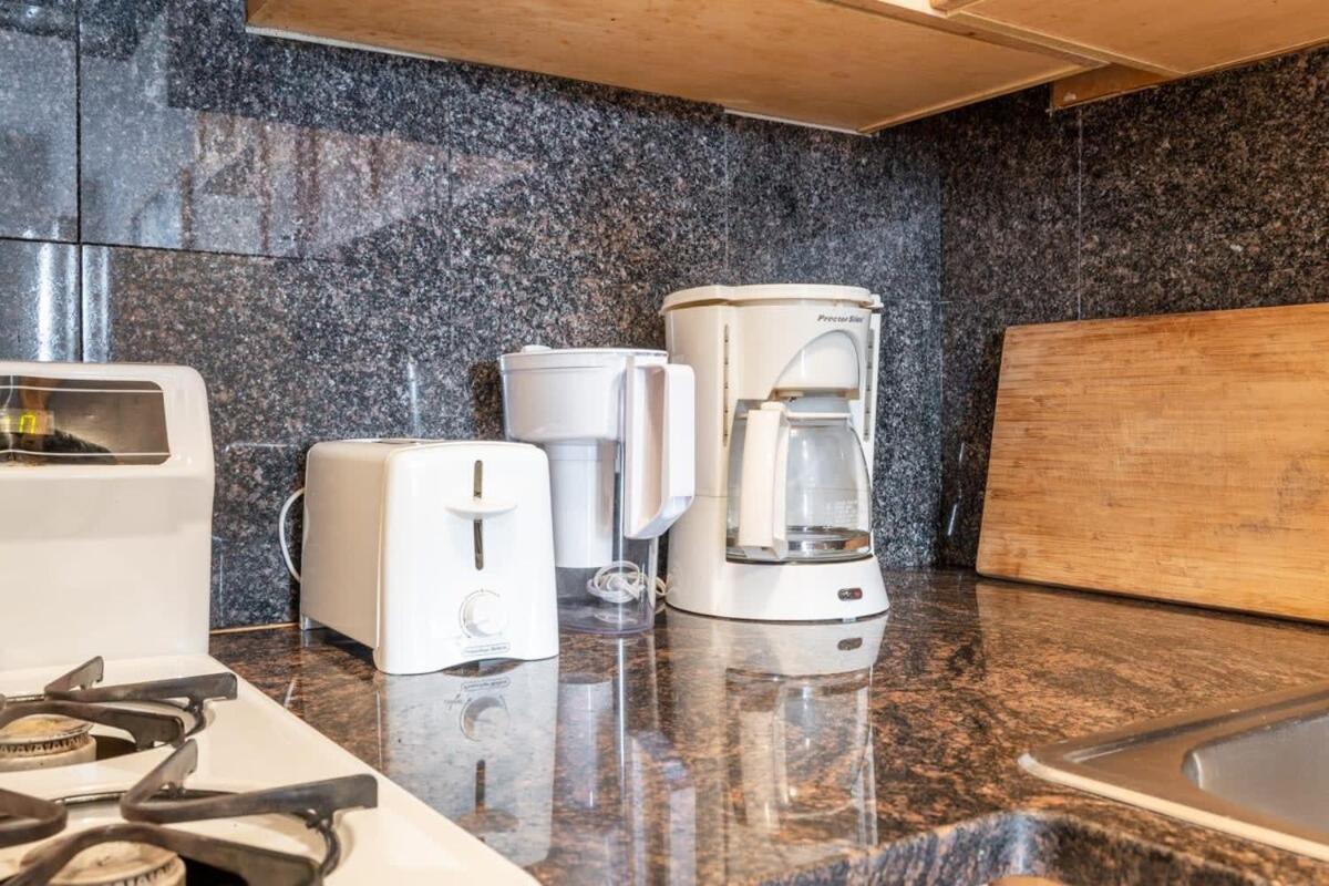 350-ga Spacious Gramercy Sleeps 3 Apartment