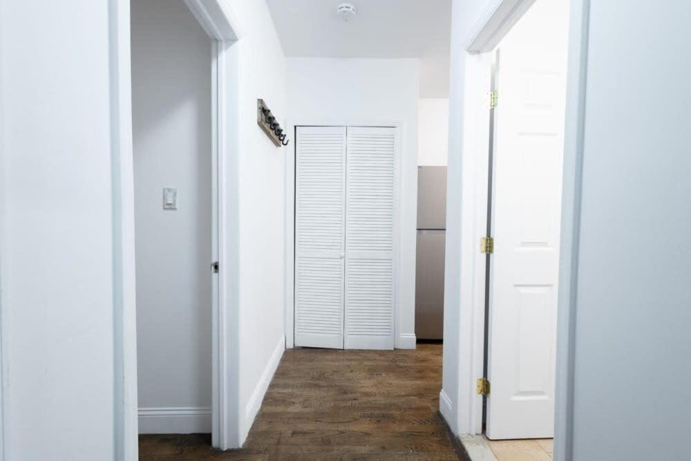 1435-2 3 Bedrooms 2 Bath Wd Ues Apartment New York