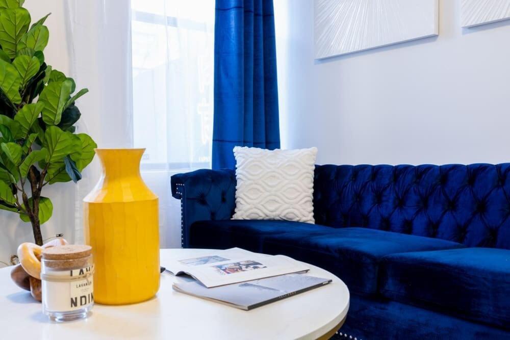 1435-2 3 Bedrooms 2 Bath Wd Ues * New York