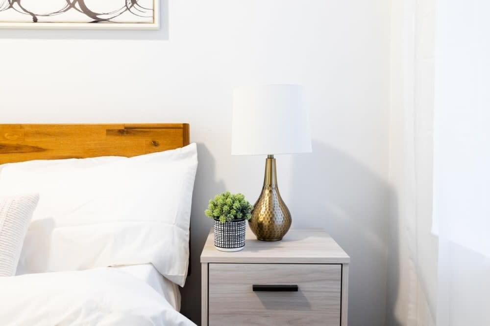 1435-2 3 Bedrooms 2 Bath Wd Ues *