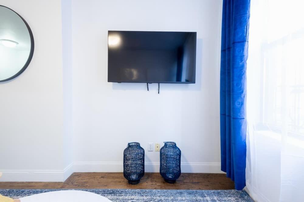 1435-2 3 Bedrooms 2 Bath Wd Ues Apartment New York