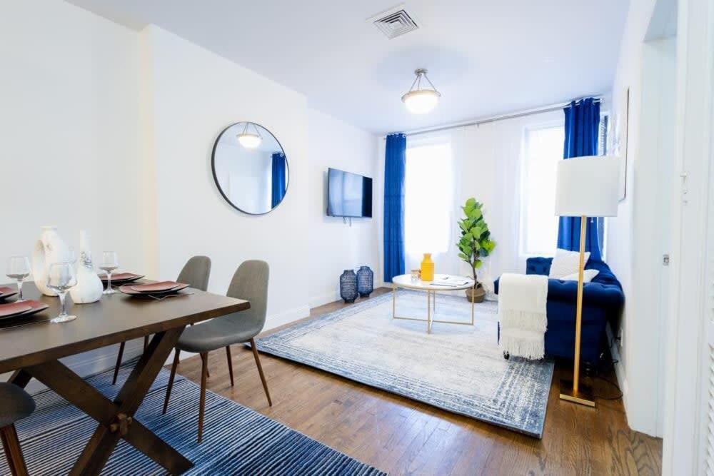 1435-2 3 Bedrooms 2 Bath Wd Ues *