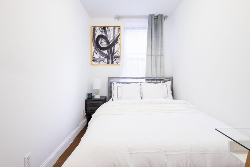 Apartment 1435-2 3 Bedrooms 2 Bath Wd Ues *