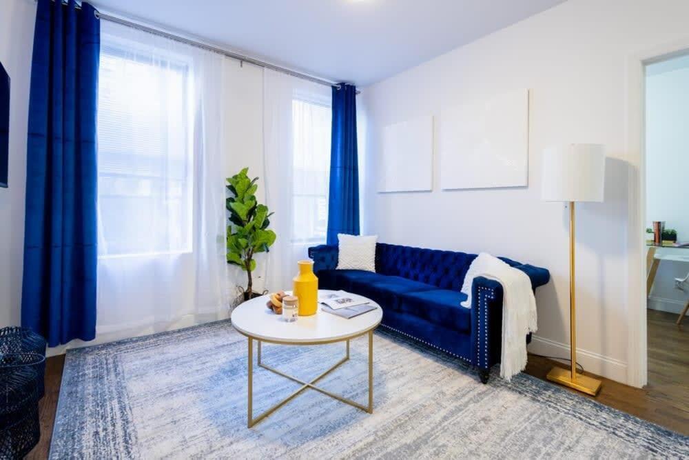 1435-2 3 Bedrooms 2 Bath Wd Ues * New York