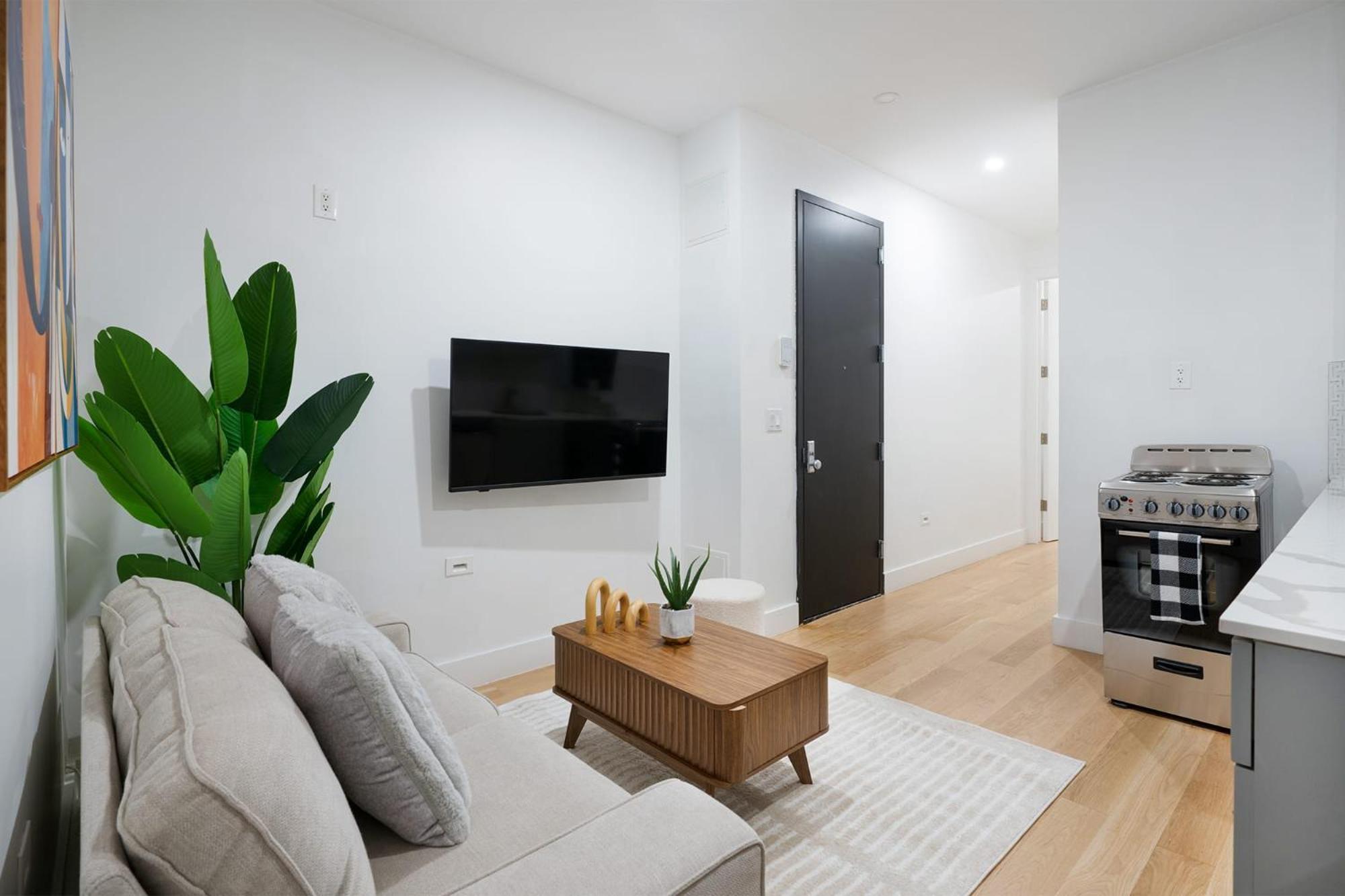 Apartment 1290-3 New Renovated 2 Bedrooms In Ues New York