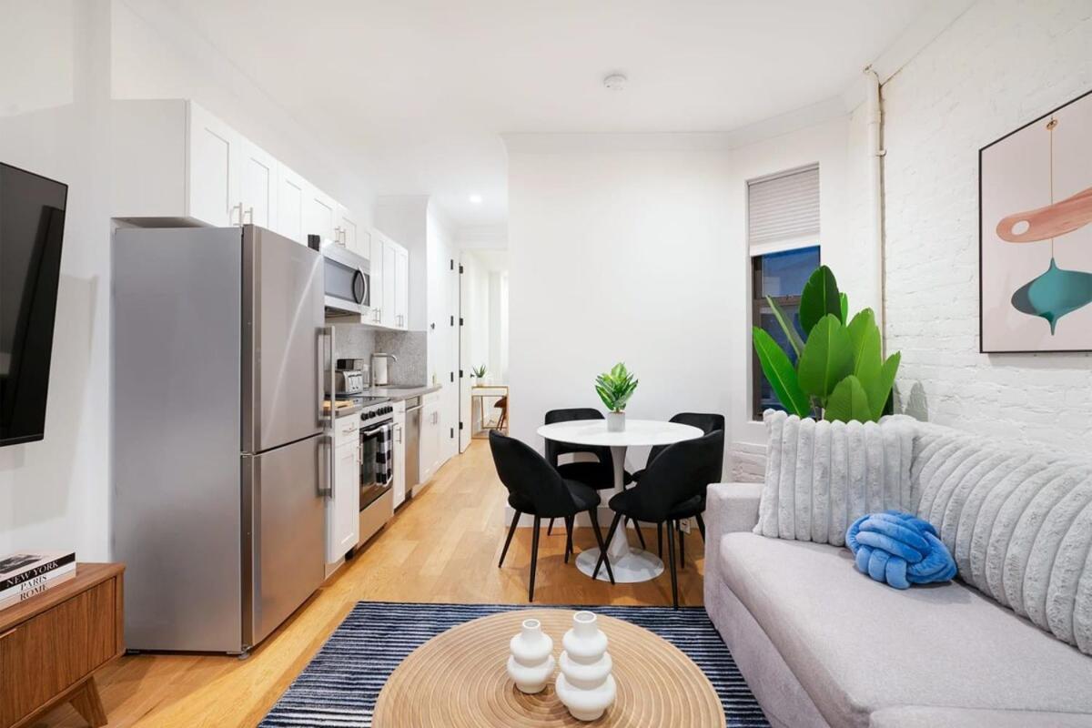 Apartment 1290-7 New Renovated 2 Bedrooms In Ues New York