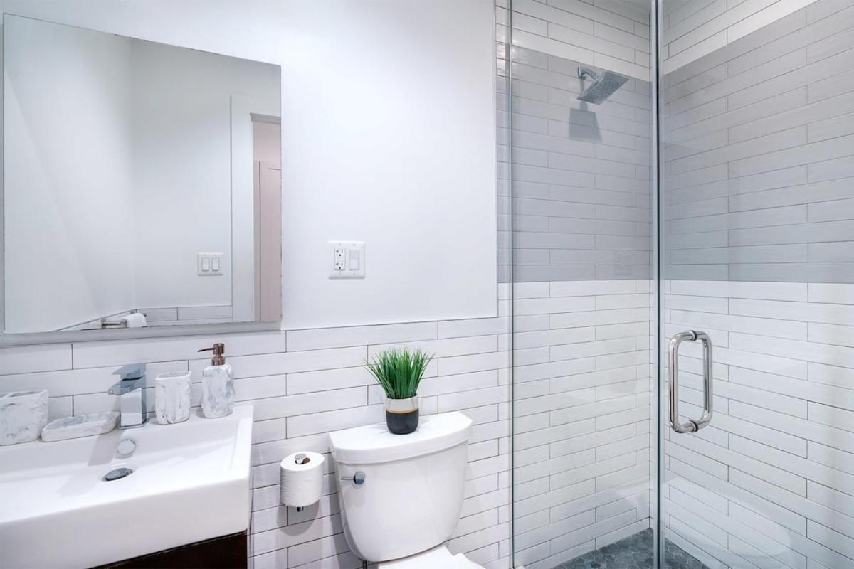 1288-4rs Newly Furnished Prime Ues 2br