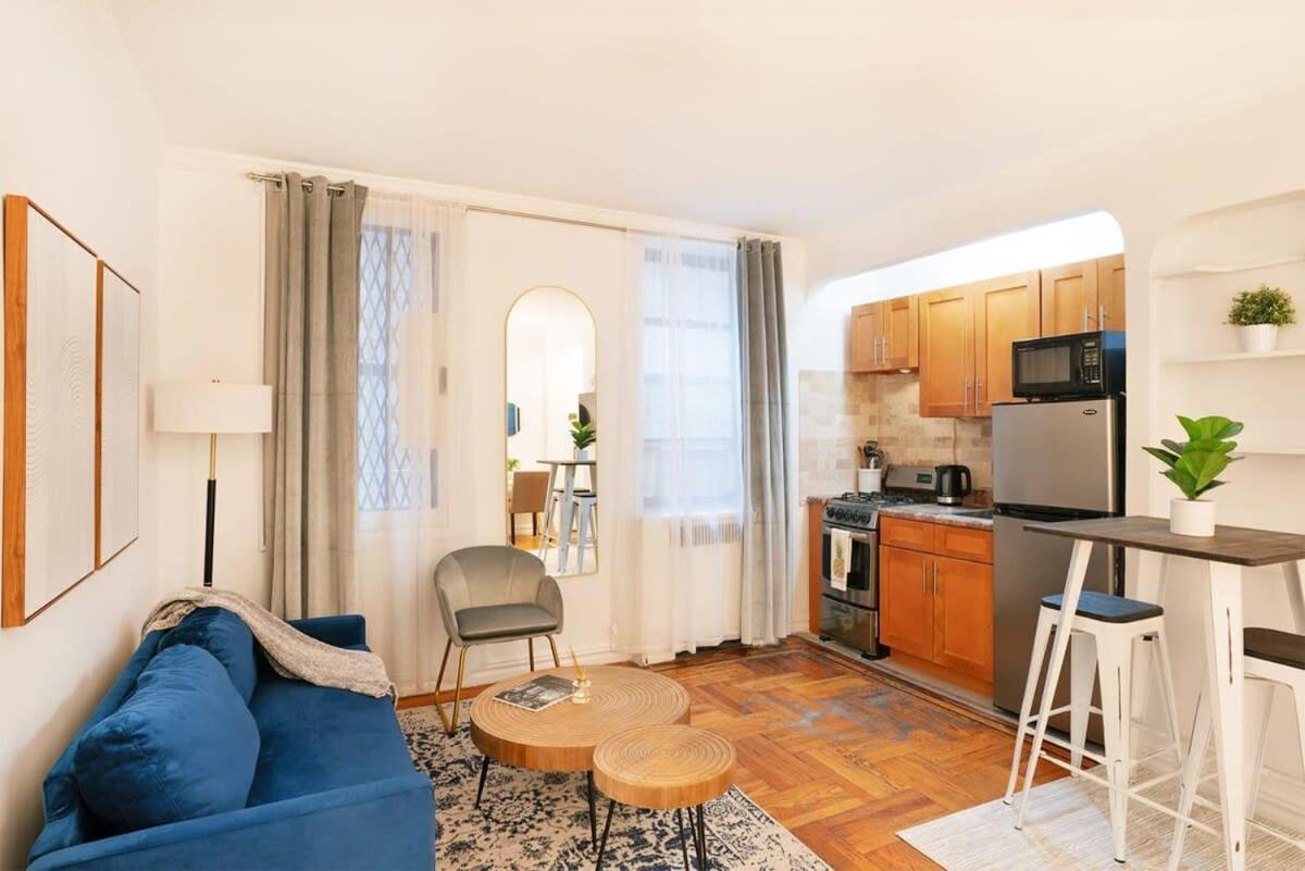 105-1g In Park Ave Location *