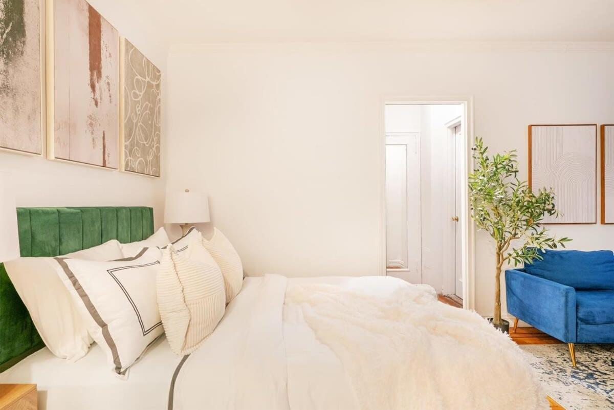 Apartment 105-1g In Park Ave Location New York