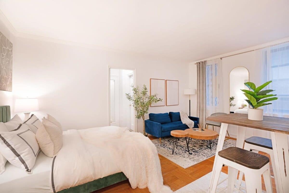105-1g In Park Ave Location *