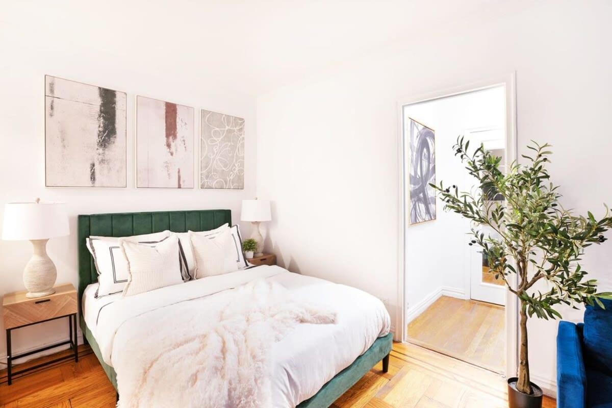 105-1g In Park Ave Location New York