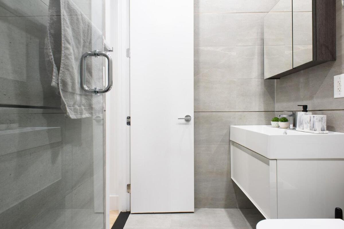 78 2a Brand New 1br Prime Ues Wd In Unit Apartment *