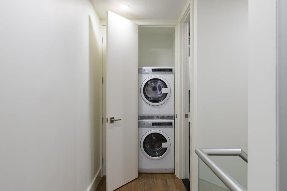 Apartment 75-4c New Duplex 3br W&d Elevator Walk To C Park *