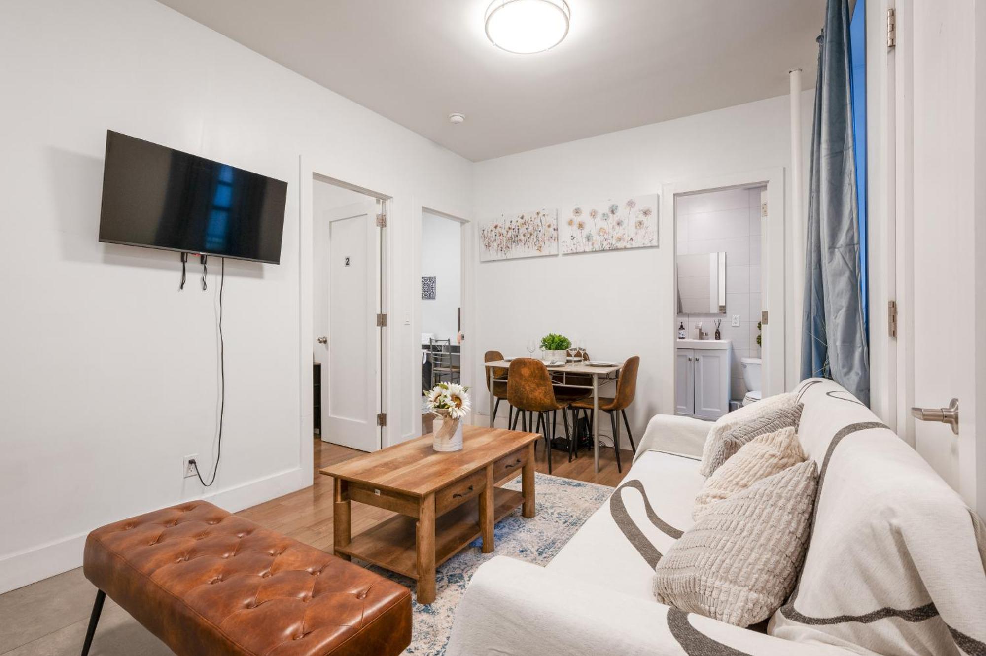 Bohemian Chinatown 3 Bedrooms New York