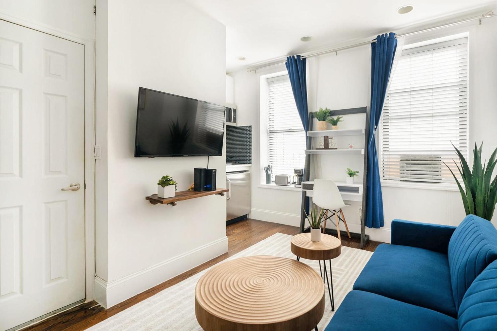 69-2b Prime Lower East Brand New 1br New York