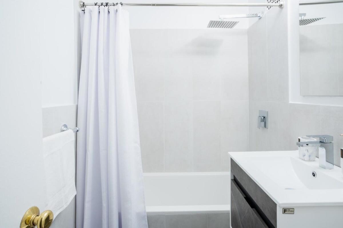 49-4a Prime Midtown Newly 2br W&d *