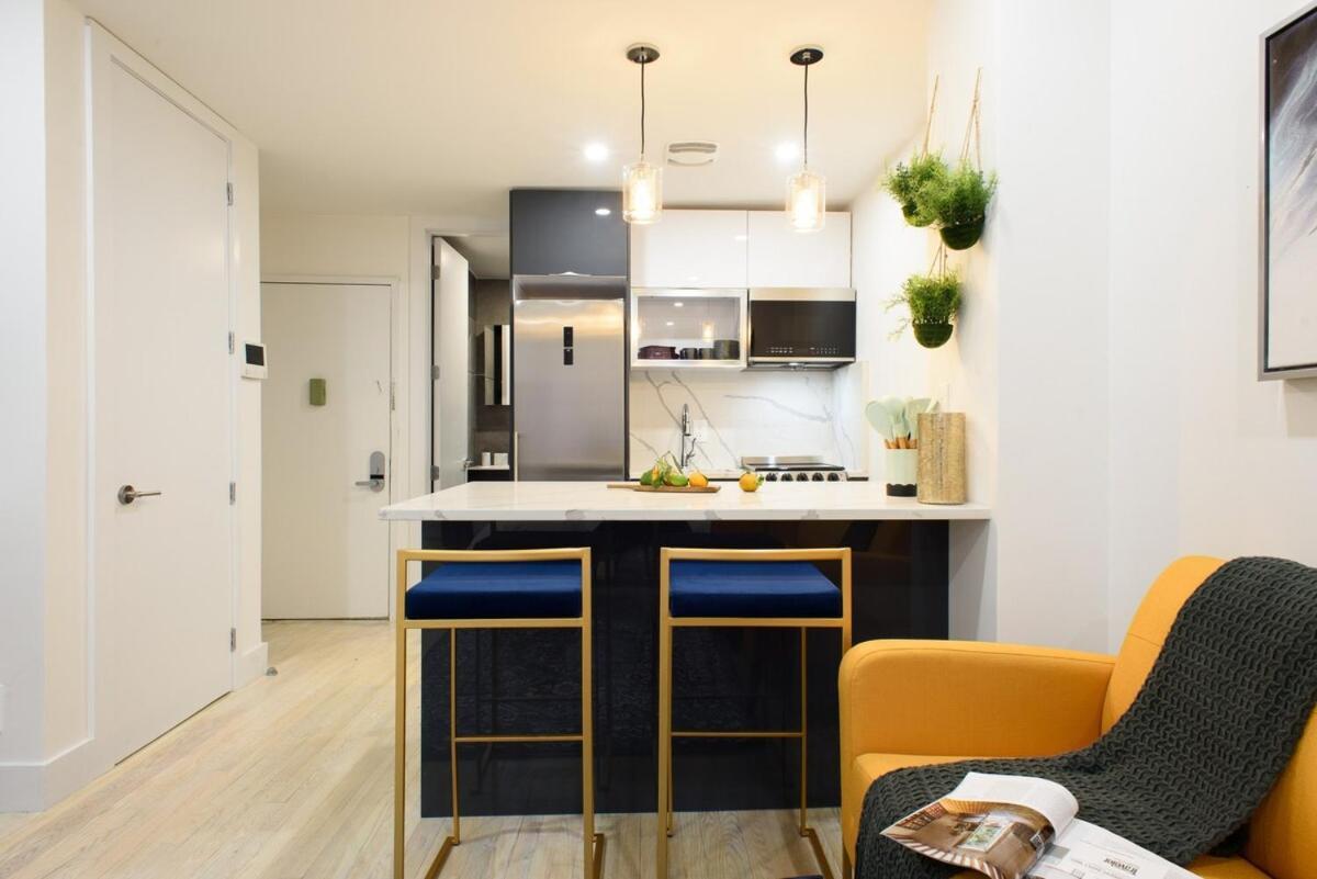 1597-9 Renovated Prime Ues Wd In Unit Apartment *