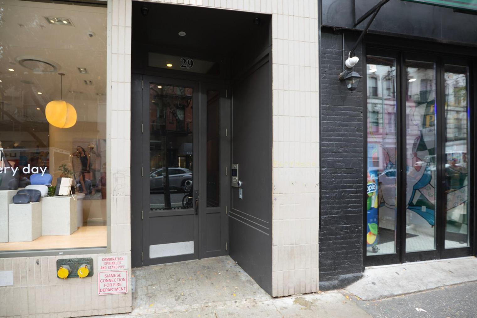 Nolita 2br W 3 Terraces Elevator Wd Nr Soho Nyc-1292 Apartment *