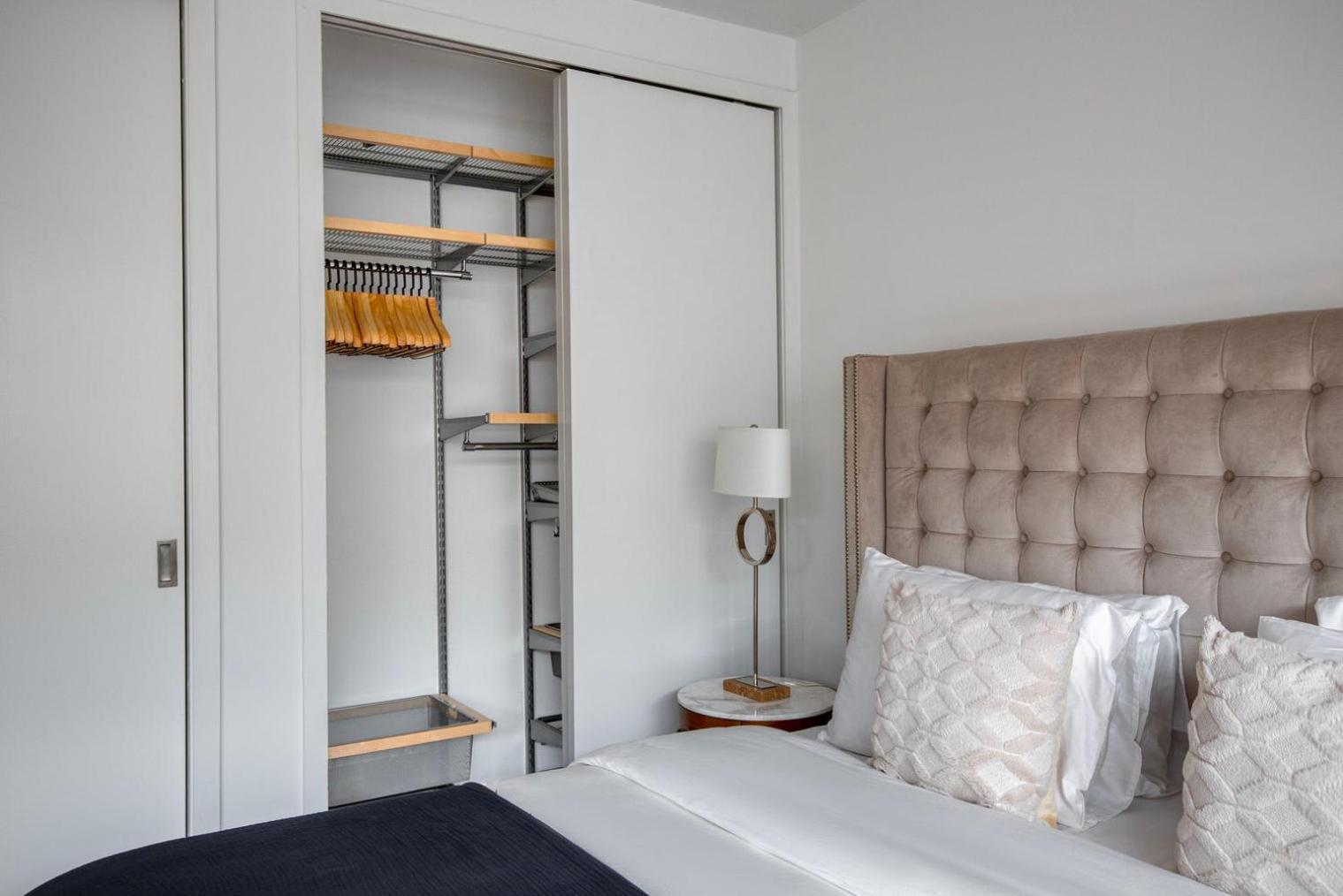 Nolita 2br W 3 Terraces Elevator Wd Nr Soho Nyc-1292 *