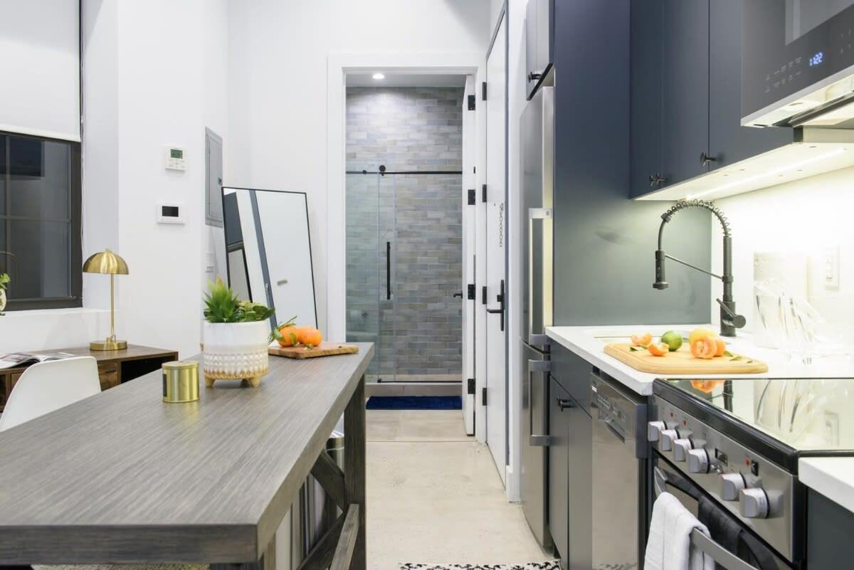 Apartment 3-1 New Prime East Village Private Terrace *