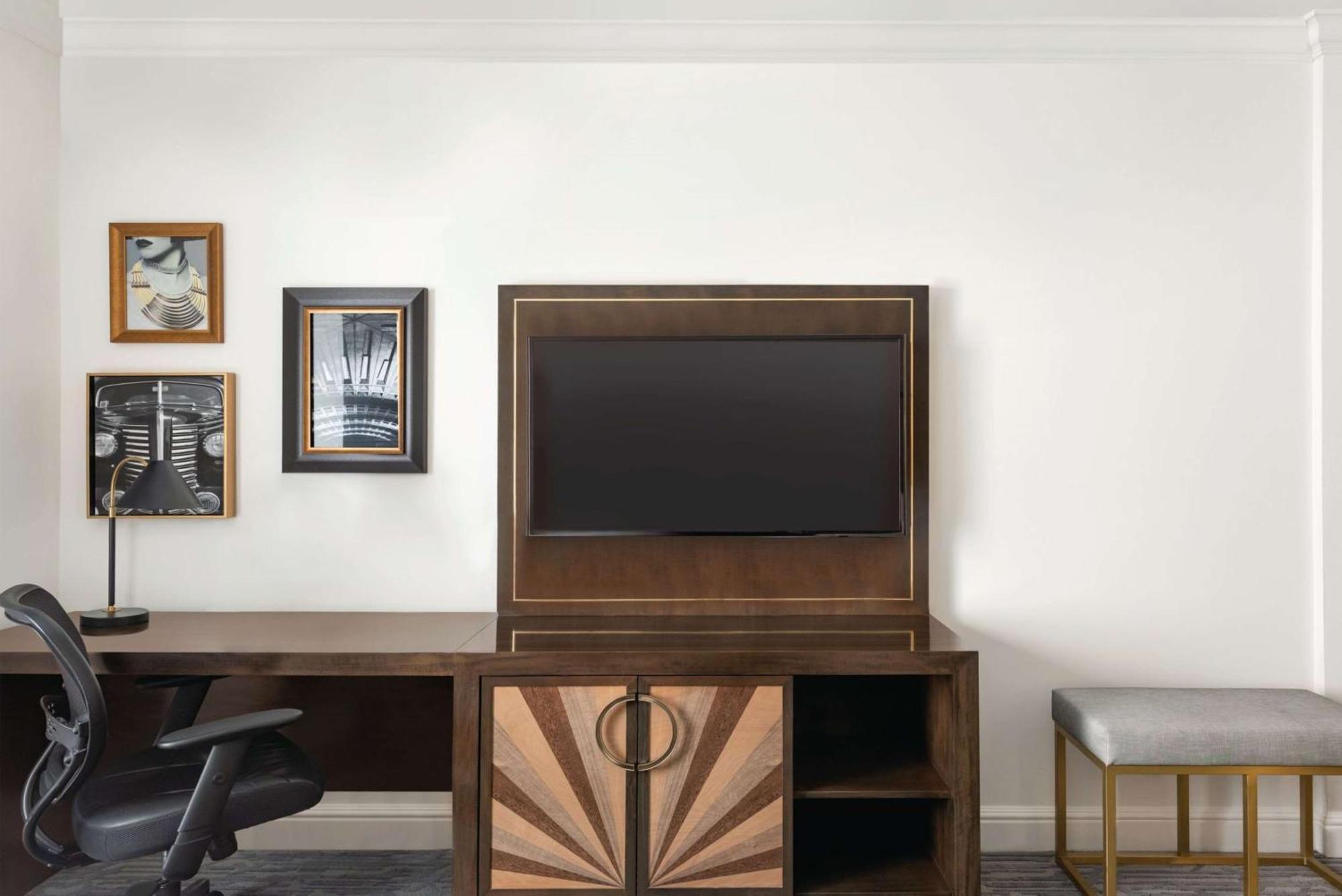 Martinique On Broadway, Curio Collection By Hilton 4* New York