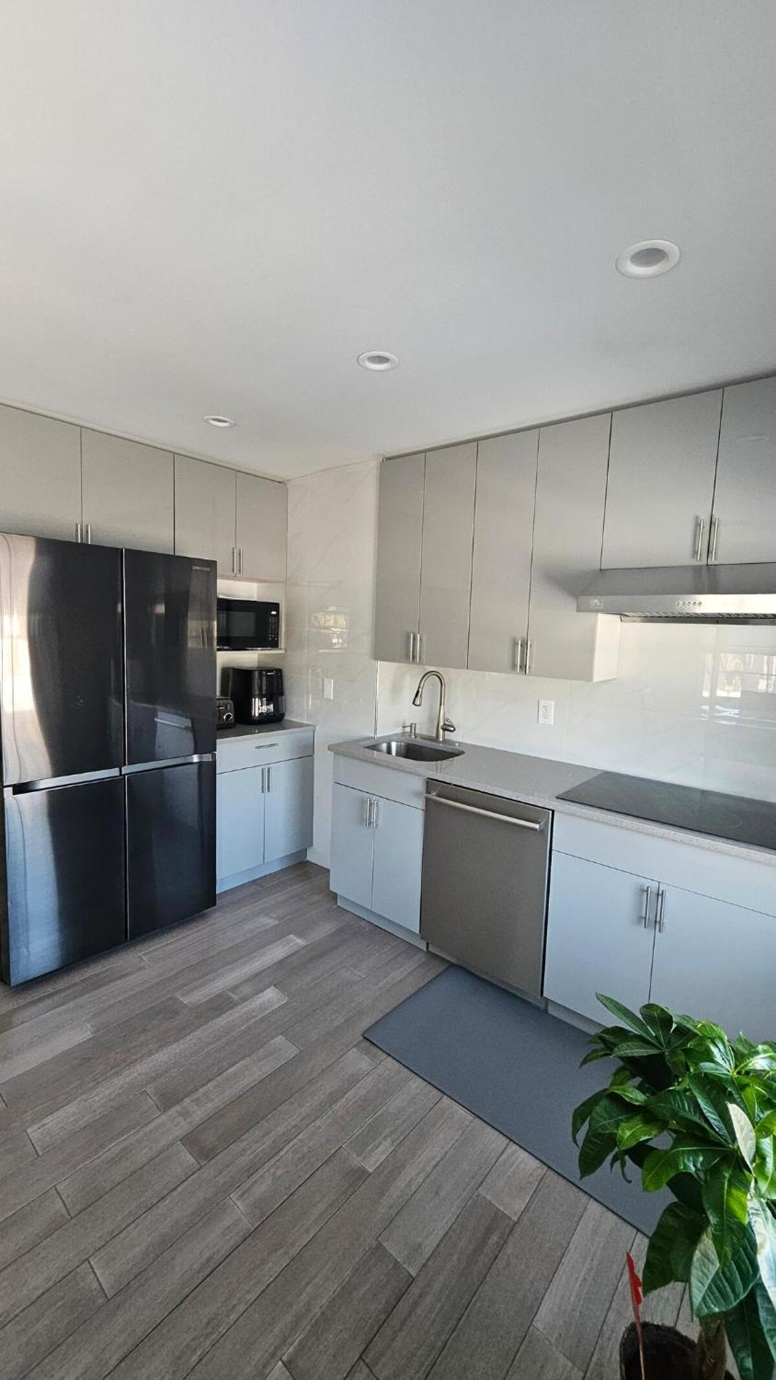 3 Bedroom Renovated Model House New York