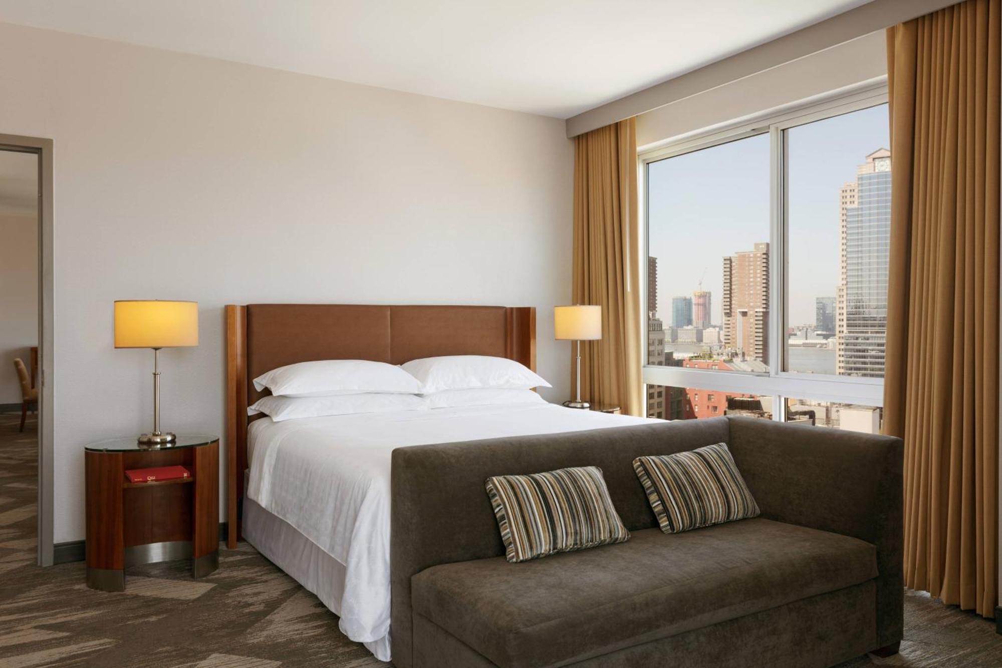 Sheraton Tribeca Hotel 4*