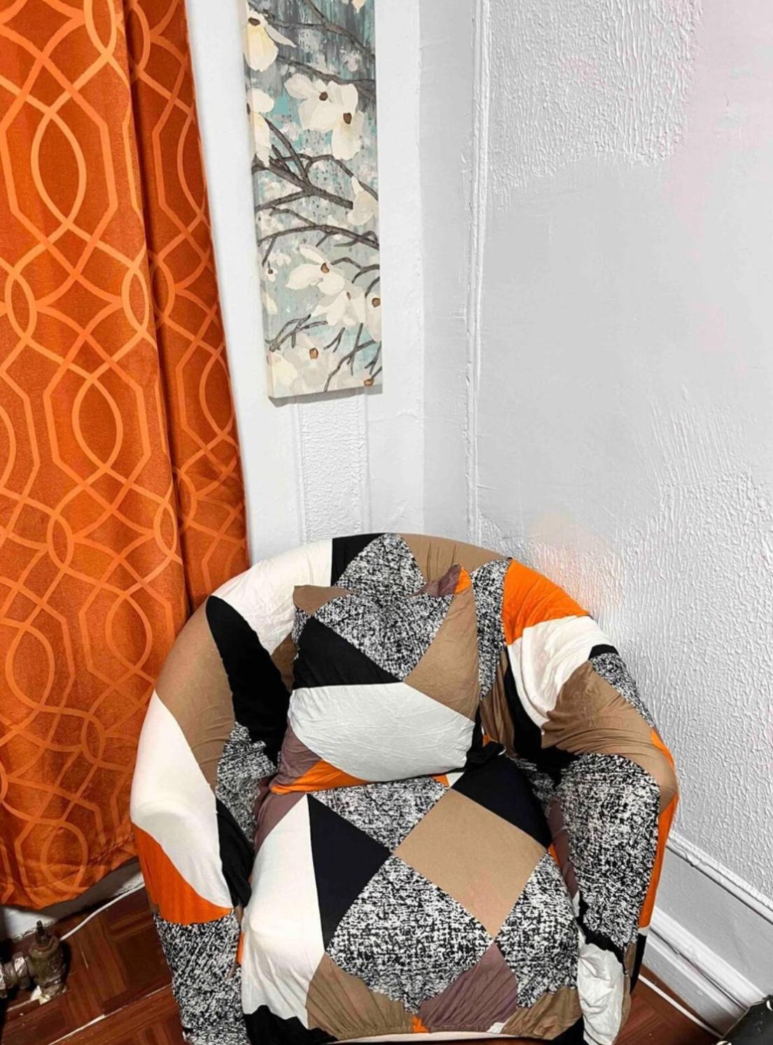 Large And Spacious Facing A Beautiful Park Minutes Away From Manhattan Homestay *