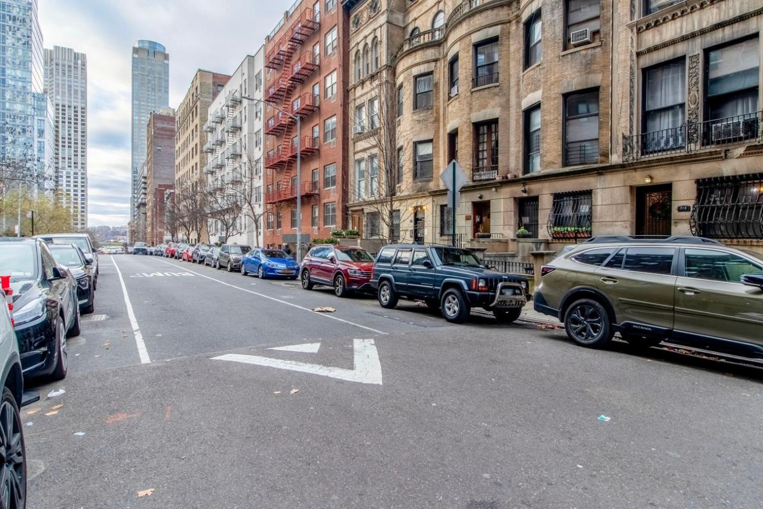 Uws 1br W Doorman Gym Close To Park Nyc-1242
