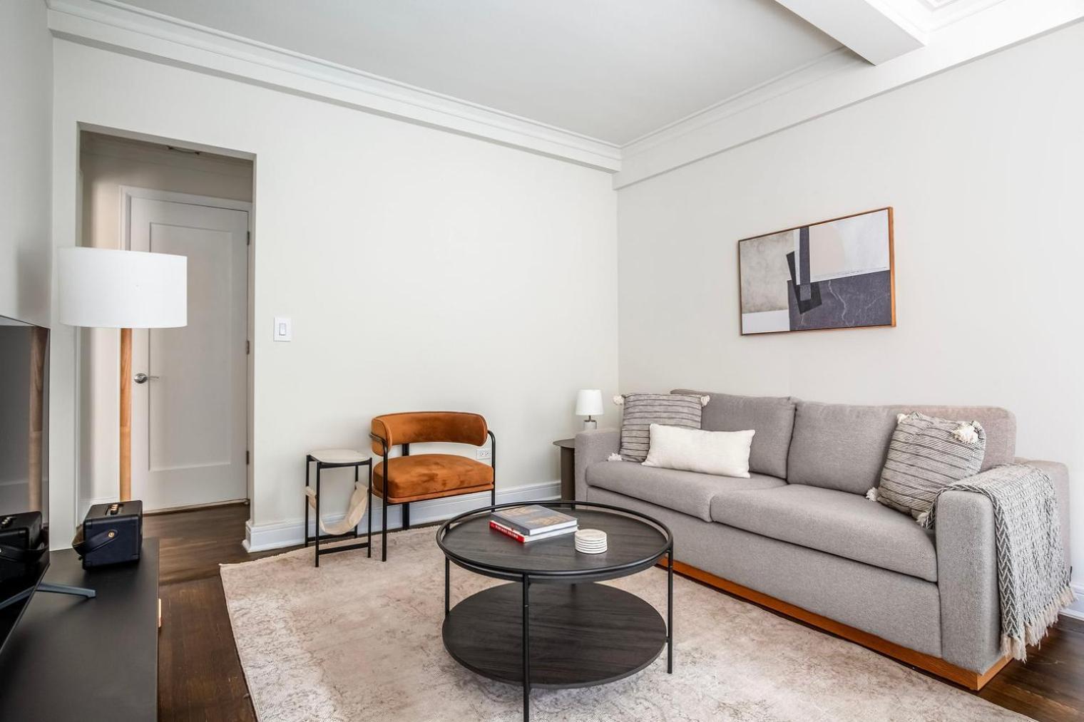 Apartment Uws 1br W Doorman Gym Close To Park Nyc-1242