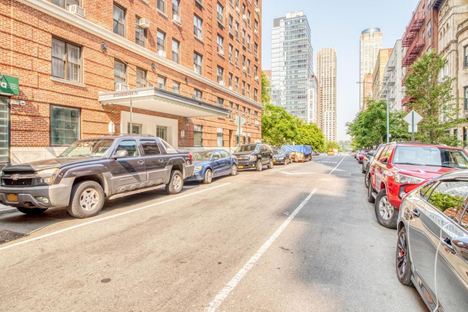 Uws 1br W Doorman Gym Close To Park Nyc-1242 Apartment *