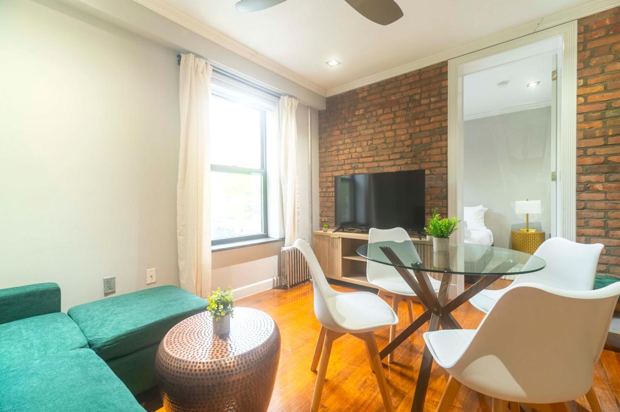 Stylish2 2br In Manhattan Apartment *